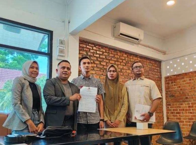 KPK Digugat Ajudan Gubernur Riau Nonaktif Abdul Wahid