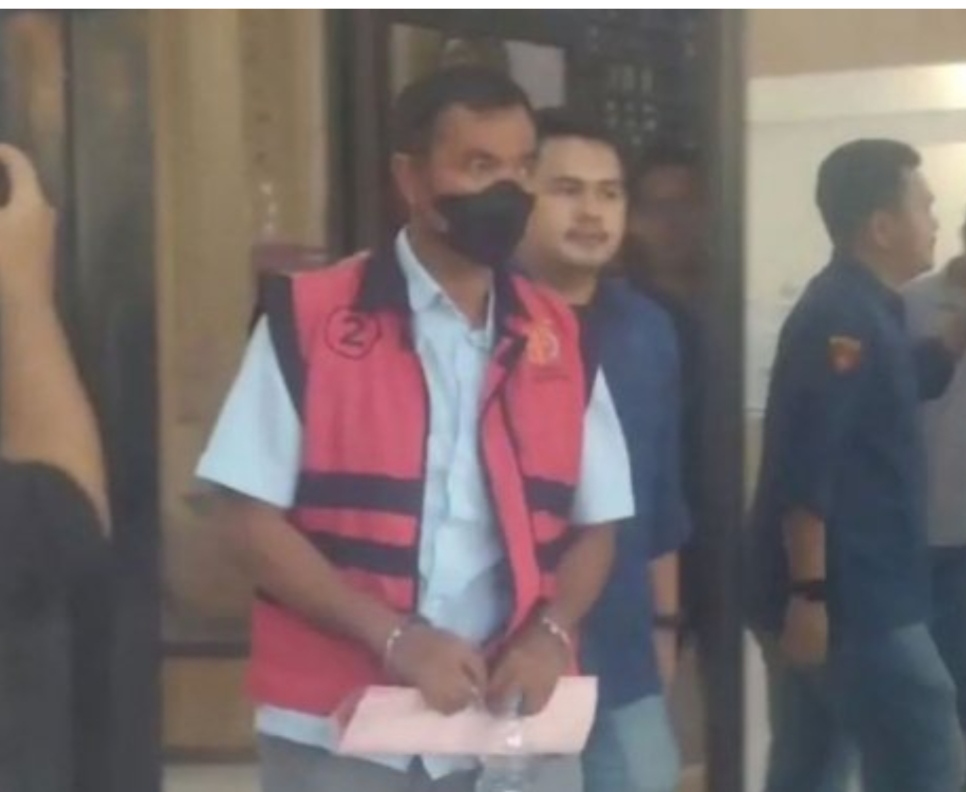 Kasus Fee Proyek, Tiga Anggota Bupati Siak, Afni Zulkifli Ditahan Jaksa